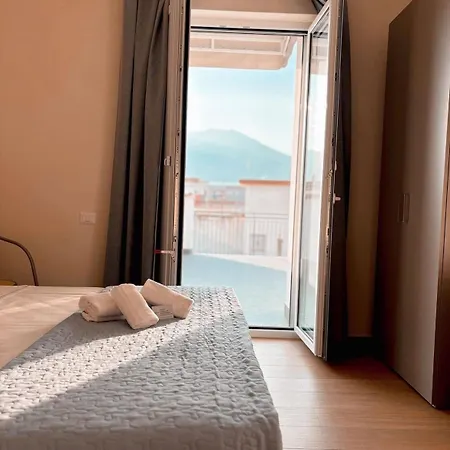 Oda ve Kahvaltı Vido 3*